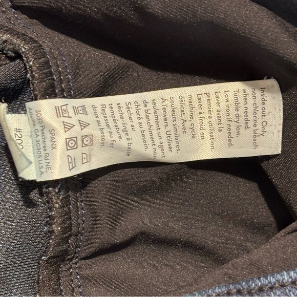 SPANX Sz L Pull On Skinny Jeggings Dark Wash Stretchy Blue Jeans - Picture 9 of 9